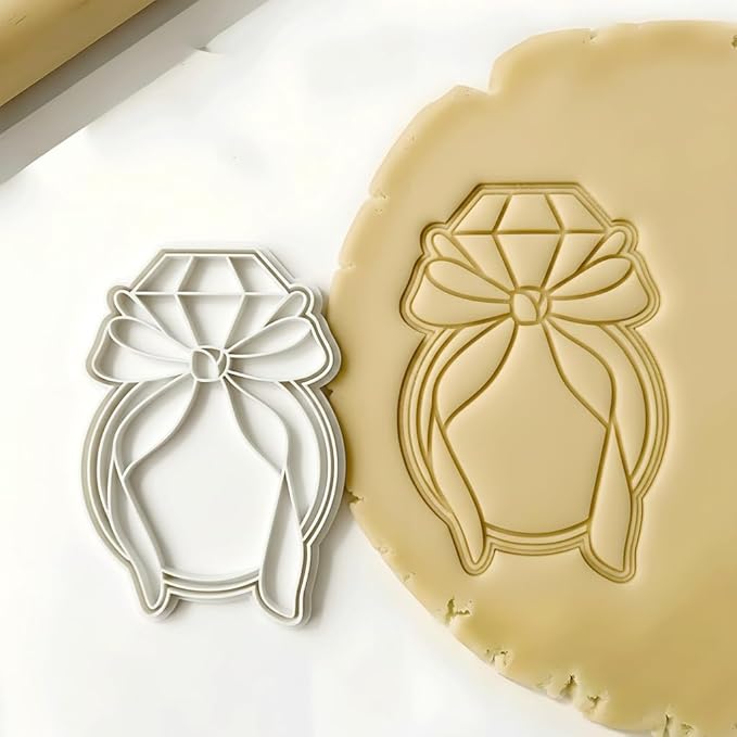 Wedding Cookie Cutters Cutter Ring Molds 3.5" with Plunger Stamps Baking Dough Tools Cake Shapes PLA Accessories for Birdesmaid Decorative Party Kitchen Supplies