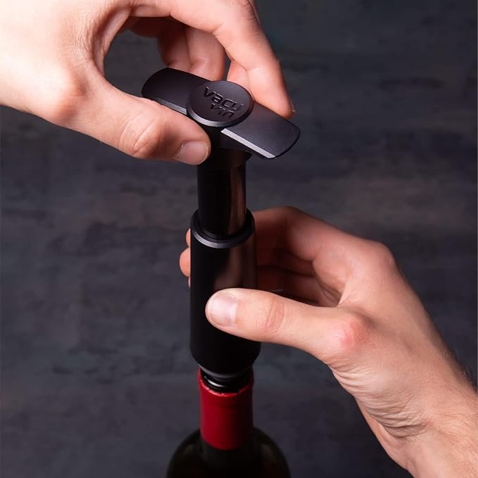 Vacu Vin Wine Saver Pump Gray with Vacuum Wine Stopper - Keep Your Wine Fresh for up to 10 Days - 1 Pump 8 Stoppers - Reusable - Made in the Netherlands