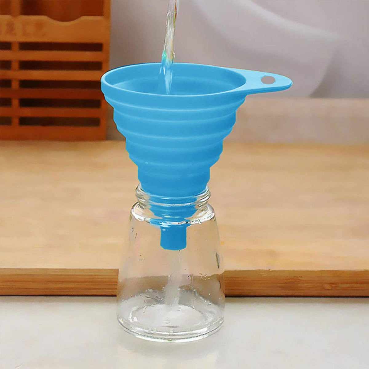 Funnels for Kitchen Use, Food Grade Silicone Collapsible Kitchen Funnel (Blue)