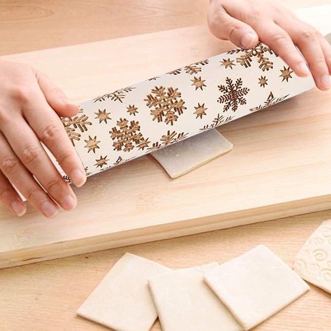 Embossed Wooden Rolling Pin for Baking, Deep Engraved Embossing Rolling Pin with Christmas Snowflake Flower Design for Baking Embossed Cookies Cute Kitchen Decor DIY Tool for Kids and Adults