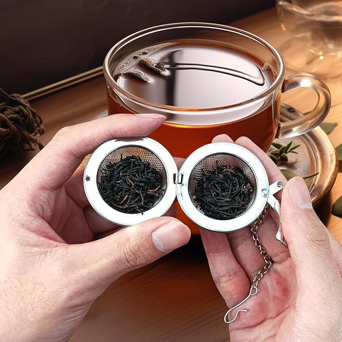 Christmas Stainless Steel Mesh Tea Infuser, 2.1 inch Tea Ball with Christmas Tree Pendant Tea Strainer Tea Diffuser Tea Steeper for Filtering Tea,Tea Infusers for Loose Tea(Christmas Tree, 2PC)