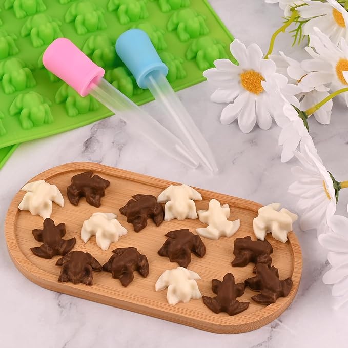 Sakolla Mini Frog Candy Molds, 100 Cavities Silicone Molds for Chocolate, Gummy, and Mints, Set of 2 with 2 Droppers (Green)