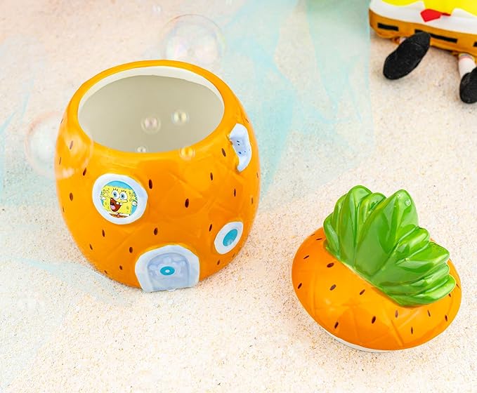 Silver Buffalo SpongeBob SquarePants Small Sculpted Ceramic Snack Jar Featuring Pineapple House and SpongeBob SquarePants, 5.2” x 5.2” x 6.6”