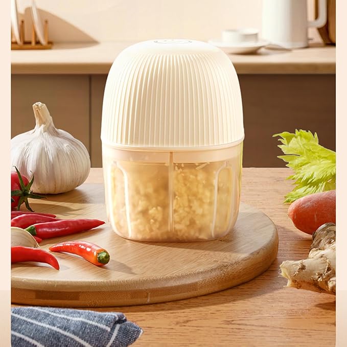 Electric Mini Garlic Chopper, 250ML Food Chopper Garlic Mincer USB, Vegetable Chopper, Onion Chopper, Portable Small Food Processor for Garlic, Ginger, Chili, Vegetables(cream)