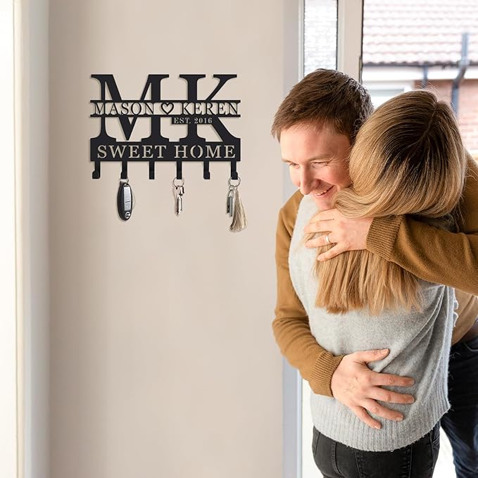 Personalized Wall Key Holder for Entryway, Custom Metal Key Hook for Front Door or Kitchen, Key Rack Wall Mount, Keychain Organizer, Gift for Mom, Home Decor, Coat or Bag Hanger