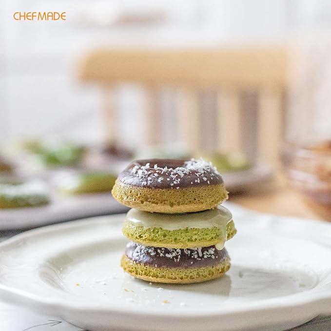 CHEFMADE Donut Mold Cake Pan, 20-Cavity Non-Stick Ring Doughnut Bakeware for Oven Baking (Champagne Gold)