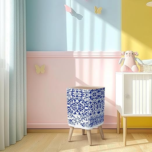 Small Trash Can with Lid Set 16 Tiles Azulejos Blue White Original Traditional Portuguese Spain Wastebasket with Press Cover Dog Proof Garbage Can Waste Bin for Kitchen Bathroom Nursery 2.6 Gallon