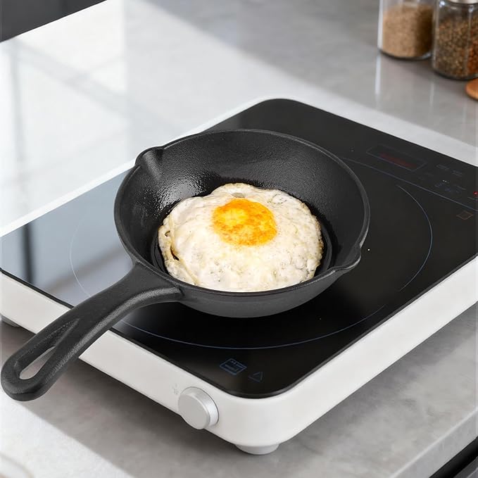 6 Inch Cast Iron Skillet with Tempered Glass Lid, Pre-Seasoned for Even Heating, Silicone Handle Cover & Pan Scraper, Perfect for Single Meals & Side Dishes