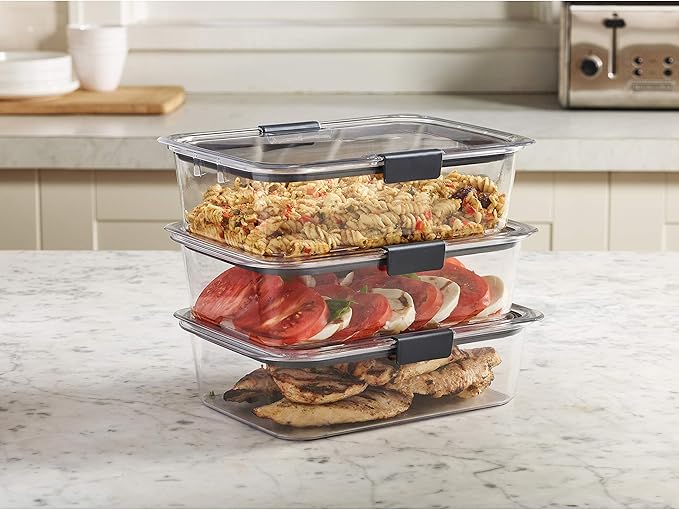 Rubbermaid Brilliance Food Storage Container, Large, 9.6 Cup, Clear, 3 Pack