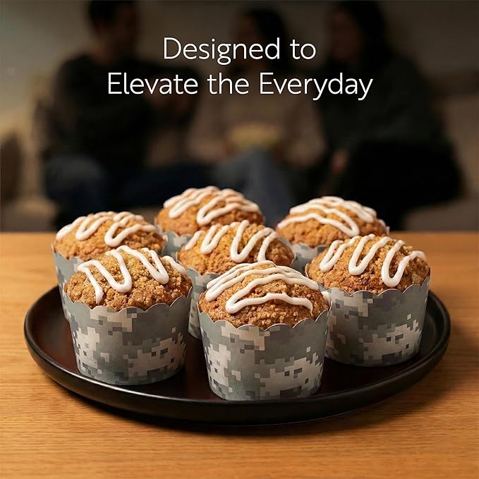 Restaurantware Baking Cups 200 Pack of 10 oz Paper Cupcake Liners Greaseproof Scalloped Oven-Safe Elegant Dessert Muffin Cups Disposable for Parties