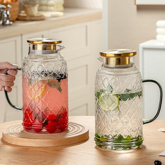 Buaic Glass Pitcher with Lid, 68 oz/2 Liter Vintage Water Pitcher, Clear Borosilicate Glass Water Carafe for Cold Brew, Coffee, Lemonade, Iced Tea, Juice, Beverage, Heat Resistant Water Glass Jug