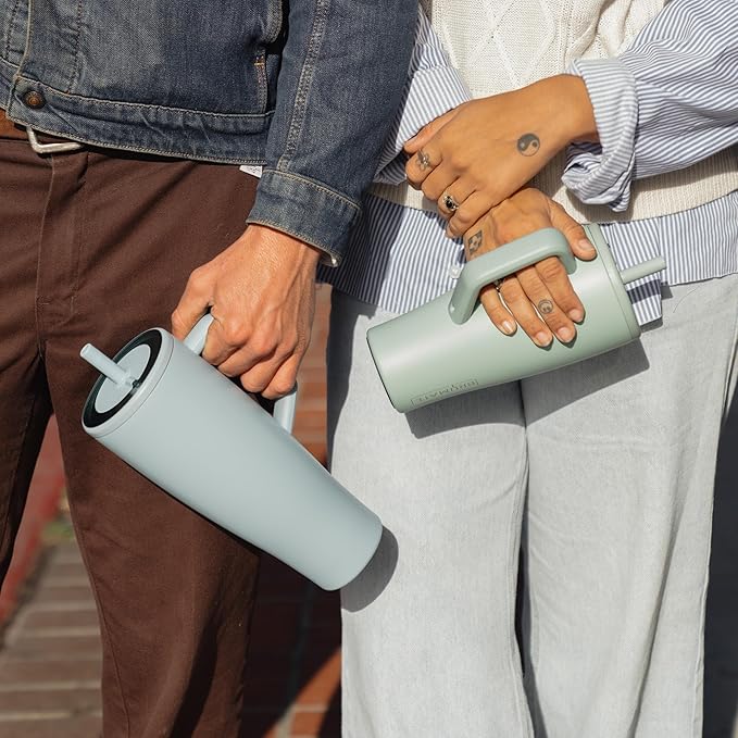 BrüMate Era 30 oz Tumbler with Handle and Straw | 100% Leakproof Insulated Water Bottle Tumbler with Lid and Flexible SoftSip Straw | Made of Stainless Steel | Cup Holder Friendly | 30oz (Mist)