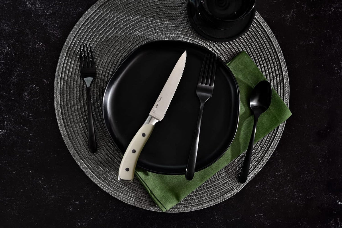 4-Piece Serrated Kitchen Steak Knife Set – Forged High Carbon Stainless Steel, Ultra Sharp, Ergonomic Black Handles, Durable Dinner Knives, Cream Handle