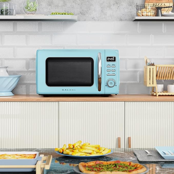 Galanz GLCMKZ09BER09 Retro Countertop Microwave Oven with Auto Cook & Reheat, Defrost, Quick Start Functions, Easy Clean with Glass Turntable, Pull Handle, 0.9 cu ft, Blue