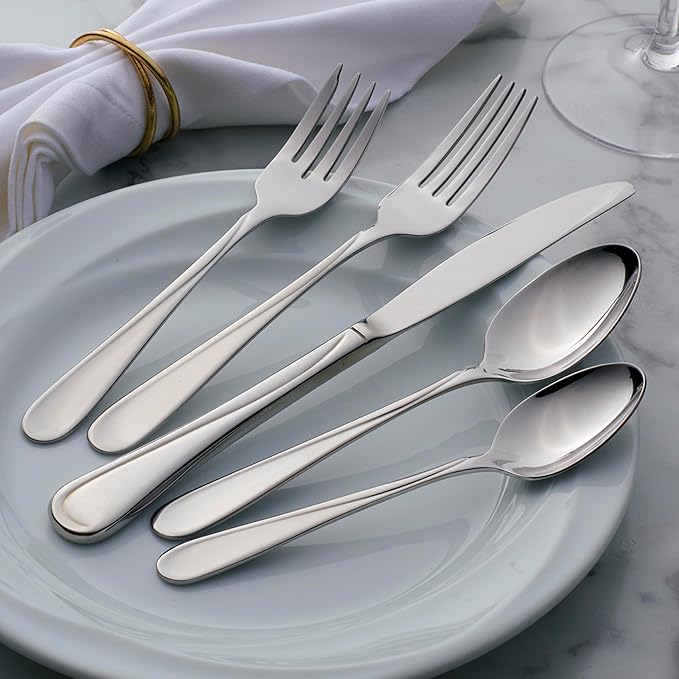 Oneida Silverware Set, Flight Everyday Flatware 6-Piece Dinner Fork Set, Service For 6, 18/0 Stainless Steel Dinner Forks, Rust Resistant, Dishwasher Safe, Home & Kitchen Utensils (Silver 6 Piece)