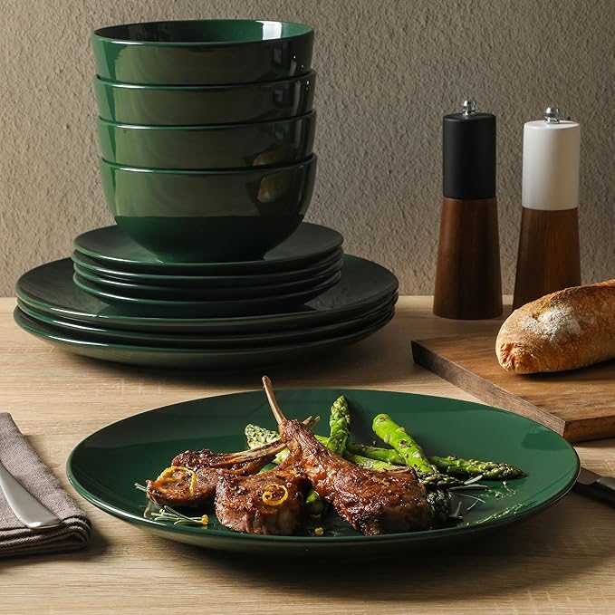 Gibson Home Simple Essential (Service for 4) 12 Piece Plates and Bowls Porcelain Solid Color Dishes Ceramic Dinnerware Set - Hunter Green