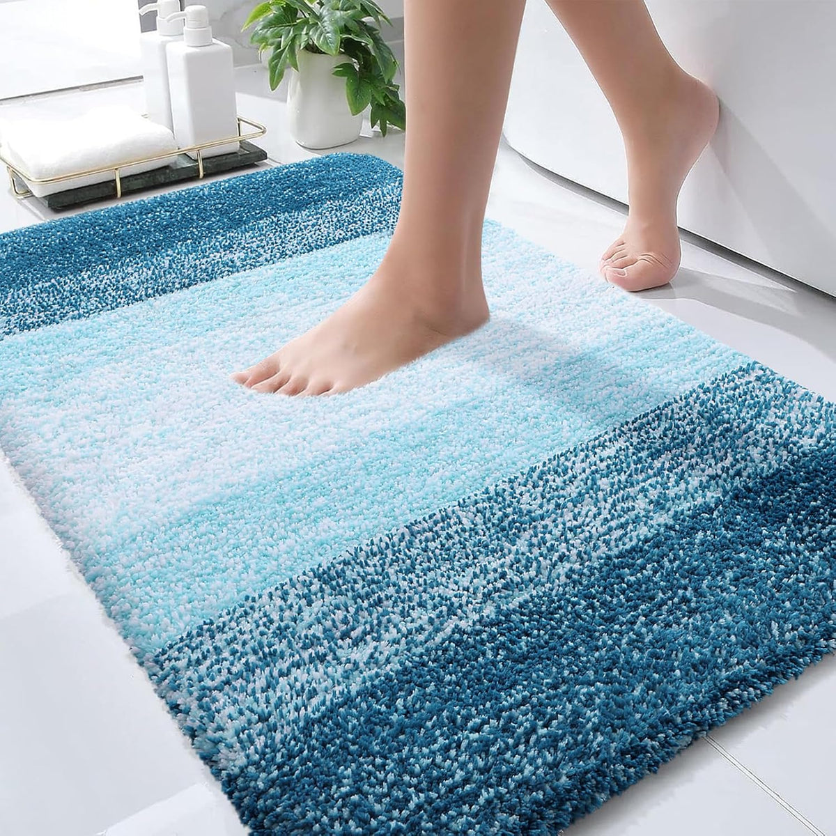 OLANLY Bathroom Rugs Mat 30x20, Extra Soft Absorbent Microfiber Bath Rugs, Rubber Backing, Quick Dry, Washable Bath Mats for Bathroom Floor, Tub and Shower, Home Decor Accessories, Peacock Blue