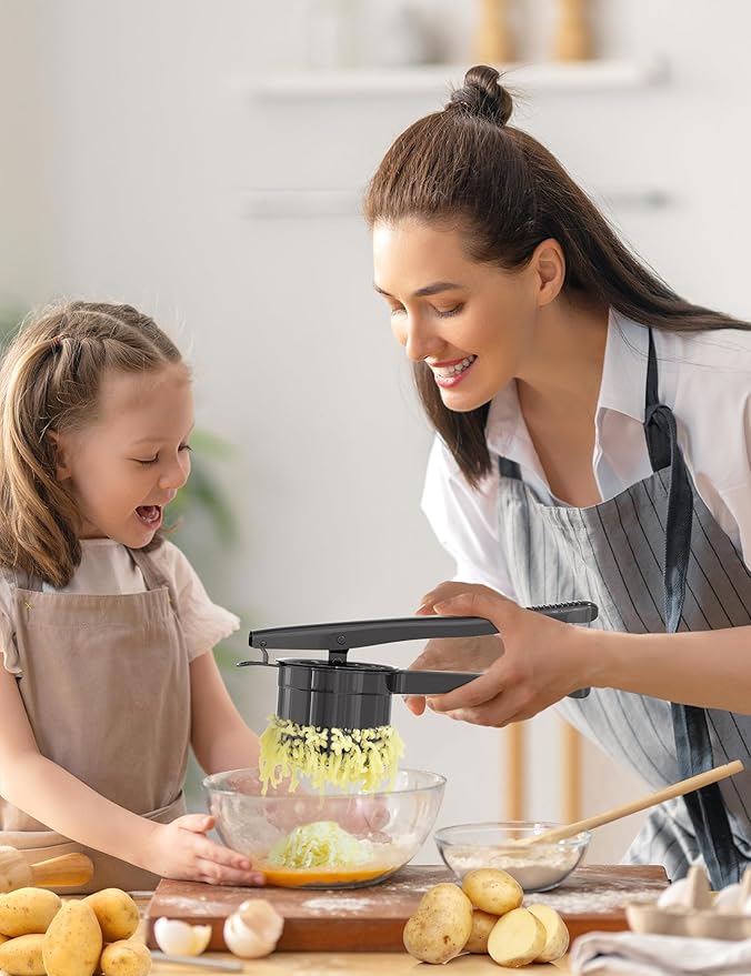 Livilord Large 15oz Potato Ricer, Heavy Duty Stainless Steel Ricer for Mashed Potatoes, Sweet Potato Masher Kitchen Tool with Ergonomic Handle, Press and Mash Kitchen Gadget, Black