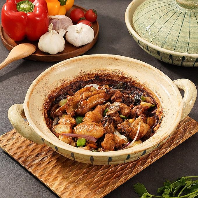 Heat Resistant Ceramic Casserole, Round Earthen Pot Cookware with Lid for Dinner and Party, Uniform Heating Stockpot for Stew, Soup, Steam, Bake(1000ml/1.1quart, White)