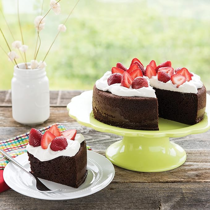 Nordic Ware Naturals Round Cake Pan, 9-Inch
