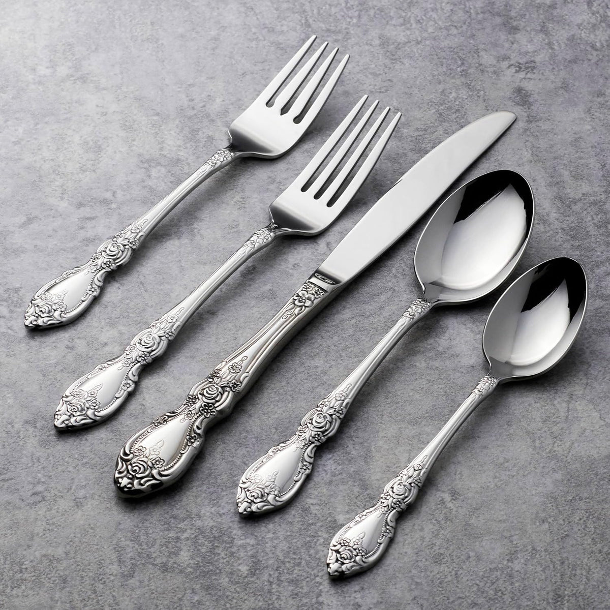 Oneida Wordsworth 20 Piece Service for 4, Silverware Set