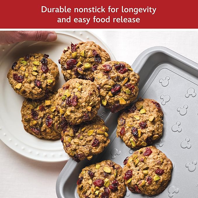 Farberware Disney Bake with Mickey Mouse Nonstick Bakeware Cake Pans, Baking Sheet, and Loaf/Meatloaf Pan, 6 Piece Non Stick Bakeware Set - Red